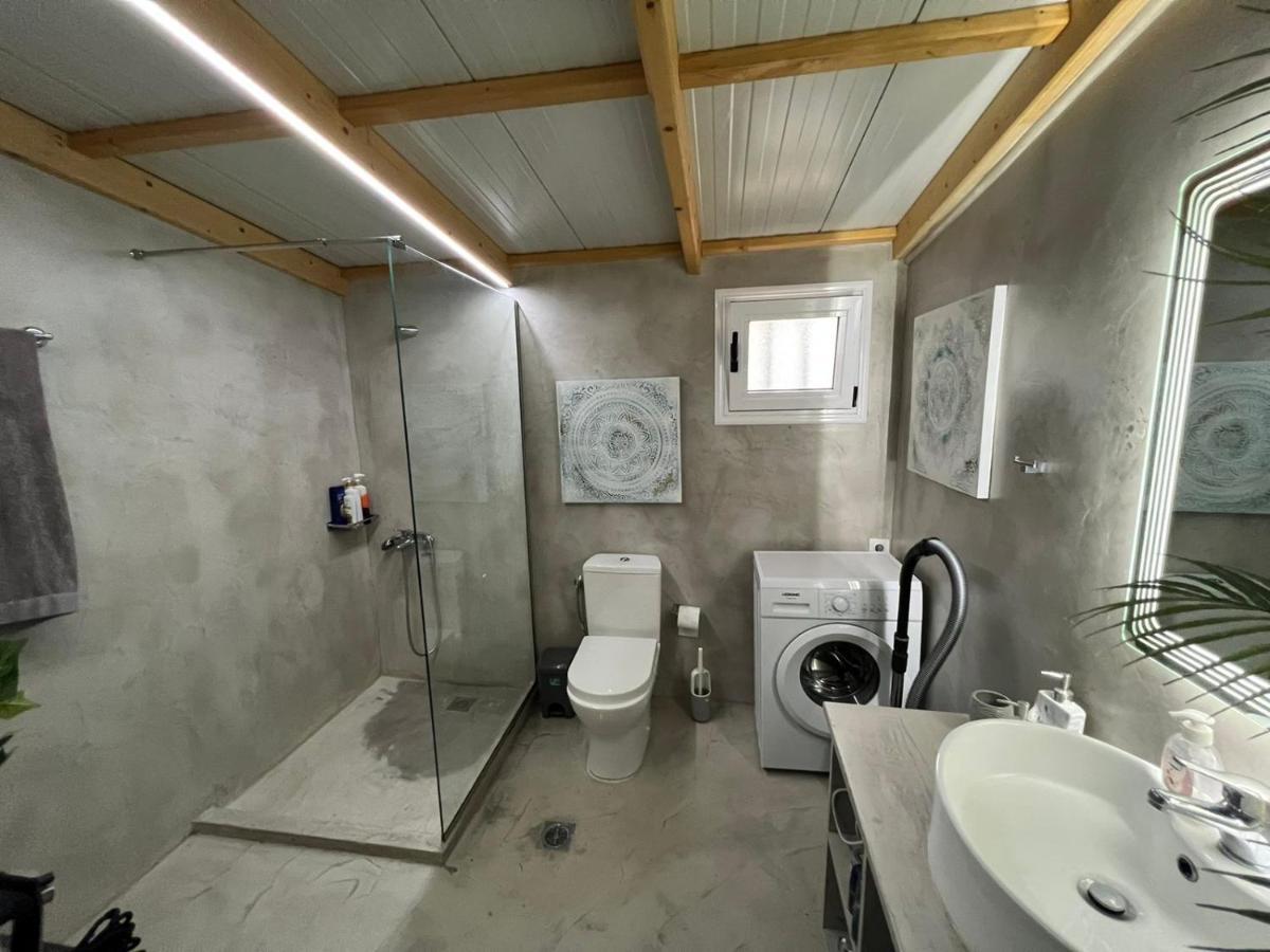 Attic View Villa Loutsa  Exterior photo